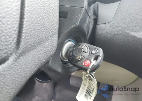 2016 Ford Focus Se z USA, uszkodzony, nr VIN 1FADP3F27GL277833